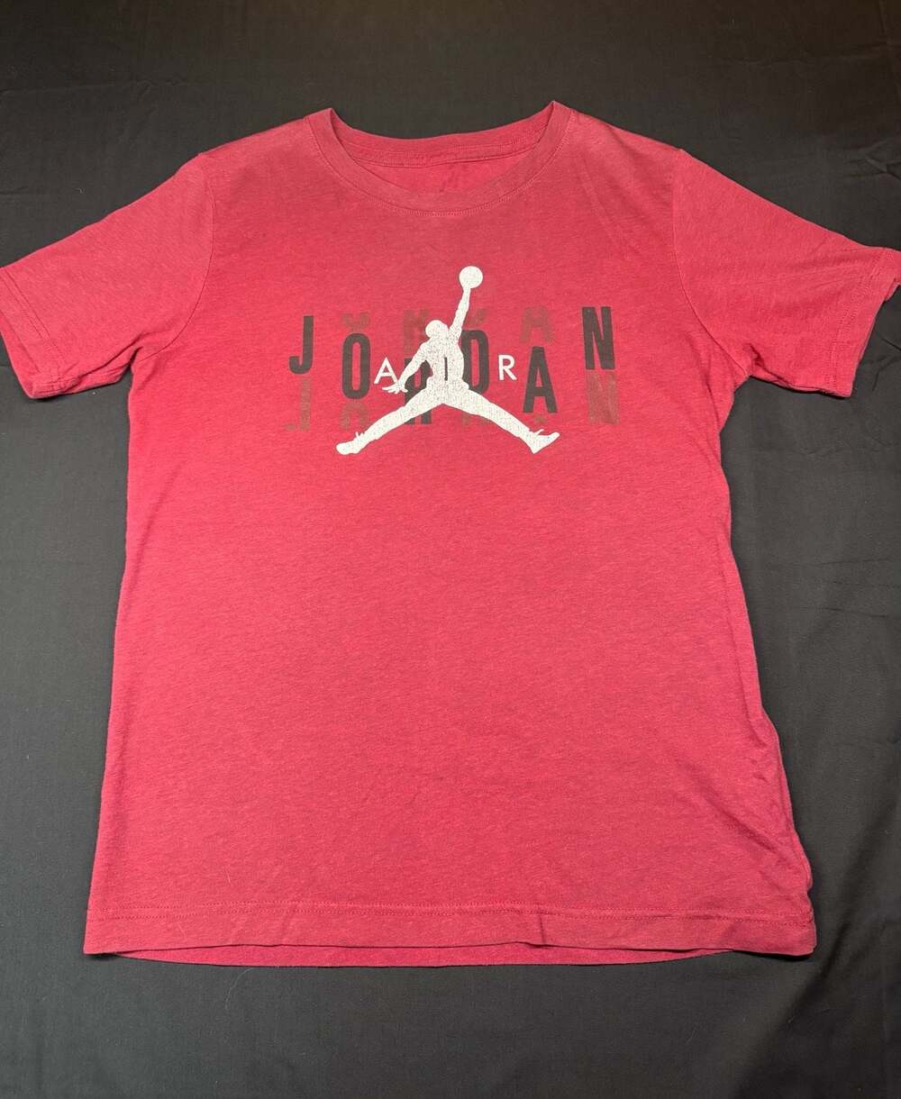 Nike Air Jordan Jumpman Boy's Large Red Short Sleeve T-shirt